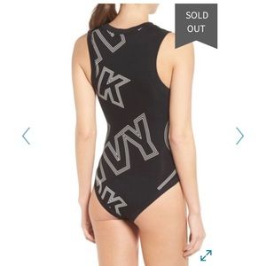Beyoncé’s Ivy Park Broken Logo Body Suit (S)